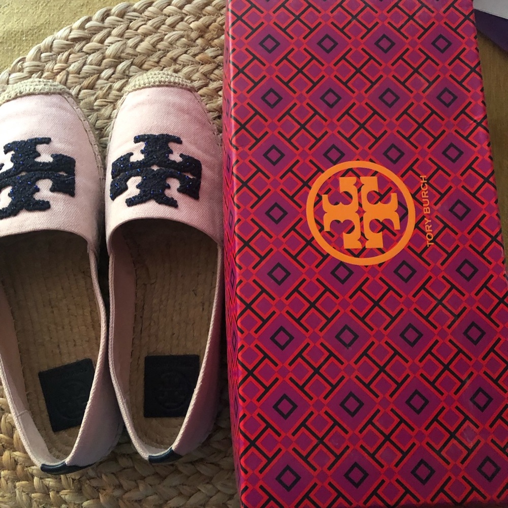 Host Pick ✨Tory Burch Flats